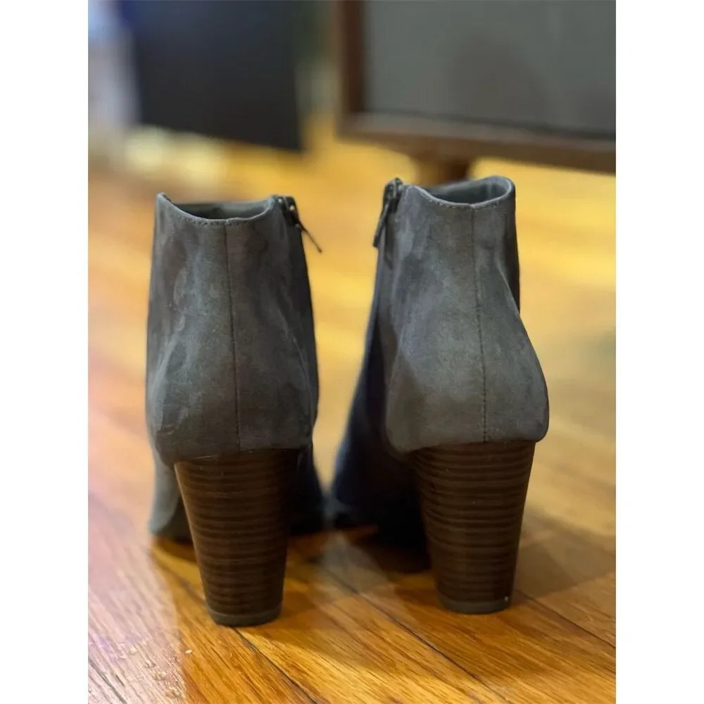 Old Navy Suede Ankle Boots - Picture 4 of 14